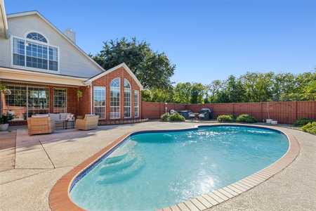 $640,000 - 5Br/4Ba -  for Sale in Creek Hollow Estates Ph I - B, Richardson