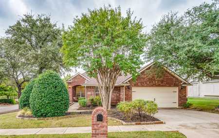 $499,990 - 3Br/2Ba -  for Sale in Villages Of Lake Forest Ph I, Mckinney