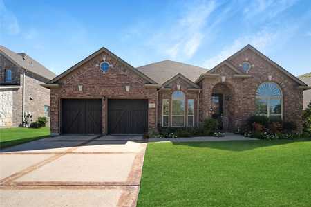 $675,000 - 4Br/3Ba -  for Sale in The Shores At Waterstone Ph, Frisco