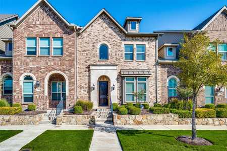 $525,000 - 3Br/3Ba -  for Sale in Villages Of Majestic, Frisco