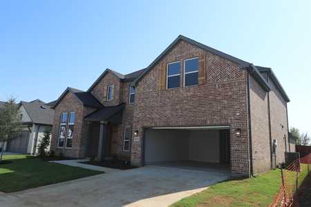 $706,294 - 4Br/4Ba -  for Sale in South Oak, Oak Point