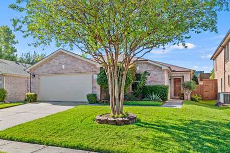 $440,000 - 4Br/2Ba -  for Sale in Kings Crossing Ph 2, Little Elm