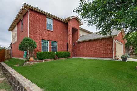 $455,000 - 4Br/3Ba -  for Sale in Sunset Pointe Ph Nine, Little Elm