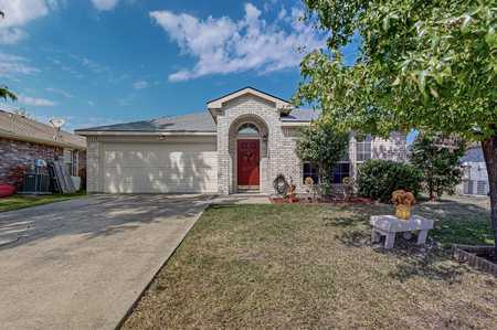 $341,500 - 3Br/2Ba -  for Sale in The Lakes Of Little Elm Ph 1, Little Elm