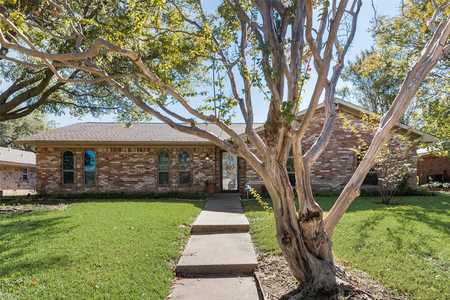 $499,900 - 3Br/2Ba -  for Sale in University Estates 2, Plano