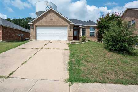 $295,999 - 3Br/2Ba -  for Sale in Hidden Creek Estates, Burleson