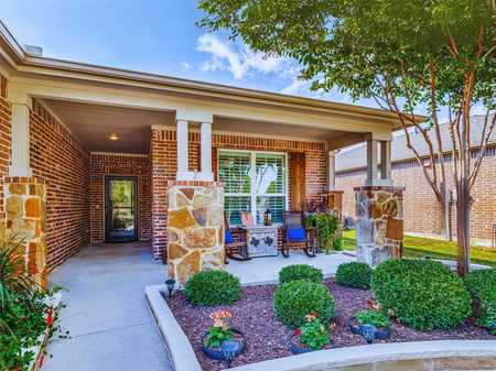 $465,000 - 3Br/2Ba -  for Sale in Frisco Lakes By Del Webb Villa, Frisco