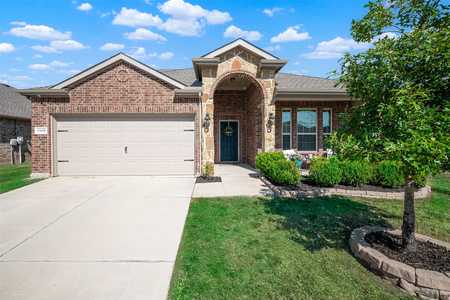 $496,000 - 4Br/3Ba -  for Sale in Frisco Ranch Ph 3b, Little Elm