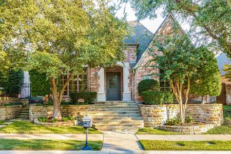 $1,100,000 - 3Br/3Ba -  for Sale in Villages Of Stonebriar Park, Frisco