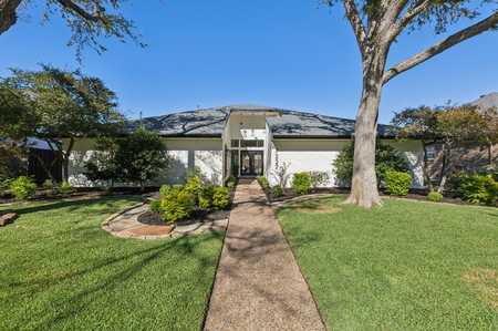 $925,000 - 4Br/3Ba -  for Sale in Prestonwood, Dallas