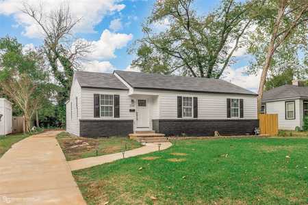 $199,000 - 3Br/2Ba -  for Sale in Broadmoor Terrace Sub, Shreveport