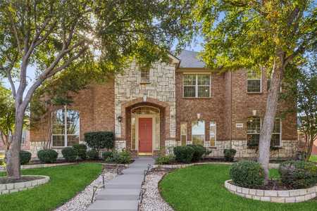 $760,000 - 5Br/4Ba -  for Sale in Villages Of White Rock Creek Ph Four, Plano