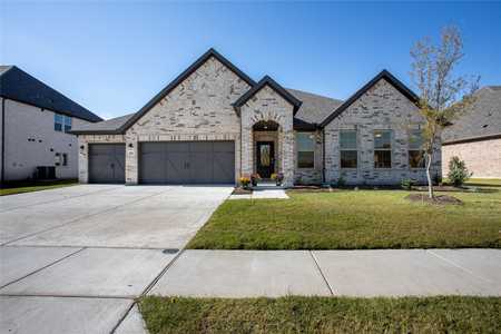 $649,900 - 4Br/3Ba -  for Sale in Village Of Hurricane Creek Phase 1b, Anna