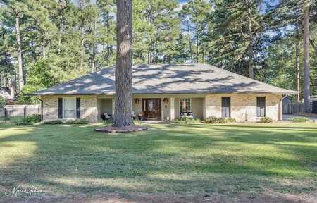 $425,000 - 4Br/3Ba -  for Sale in Emberwood Subdivision, Shreveport