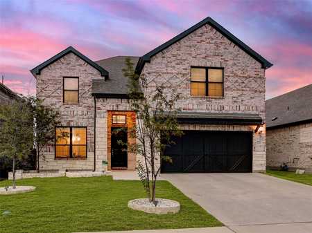 $569,900 - 4Br/4Ba -  for Sale in Oak Grove, Little Elm