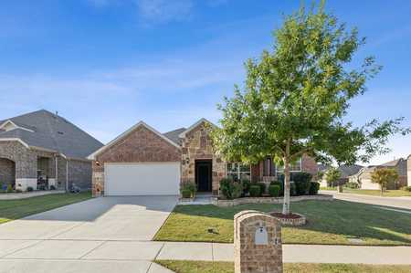 $374,900 - 3Br/2Ba -  for Sale in Parr Trust, Fort Worth