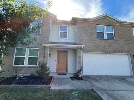 $389,900 - 4Br/3Ba -  for Sale in Heritage Glen, Fort Worth