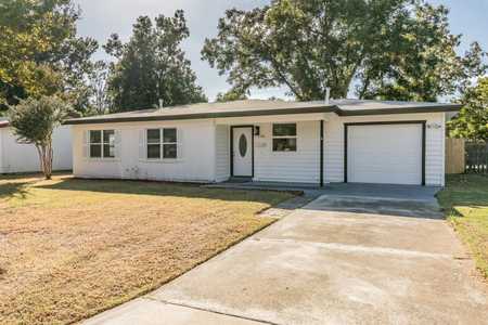 $269,000 - 3Br/2Ba -  for Sale in Arlington Park Add, Arlington