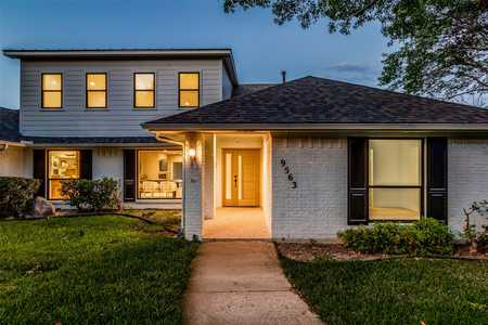 $1,290,000 - 4Br/4Ba -  for Sale in Town Crk Add Sec 03, Dallas