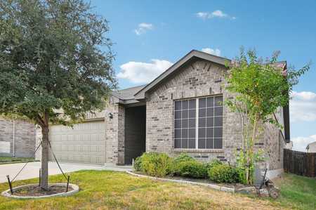 $422,700 - 3Br/3Ba -  for Sale in Villages Of Carmel P, Denton