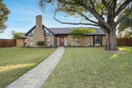 $480,000 - 3Br/3Ba -  for Sale in Post Oak Estates, Plano