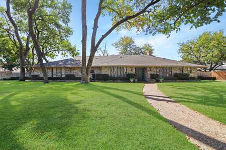 $619,900 - 3Br/3Ba -  for Sale in Farine Estates, Irving