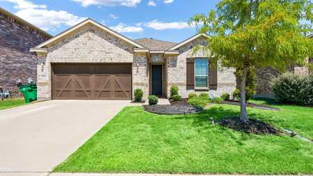 $499,500 - 4Br/2Ba -  for Sale in Creeks Of Legacy West Ph 1, Celina