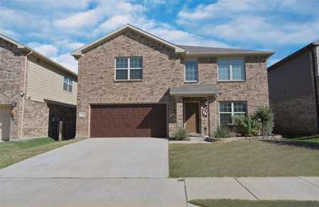 $359,900 - 4Br/3Ba -  for Sale in Lake Vista Ranch, Fort Worth