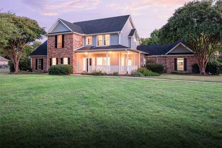 $975,000 - 5Br/4Ba -  for Sale in Summer Hill Farms, Fairview