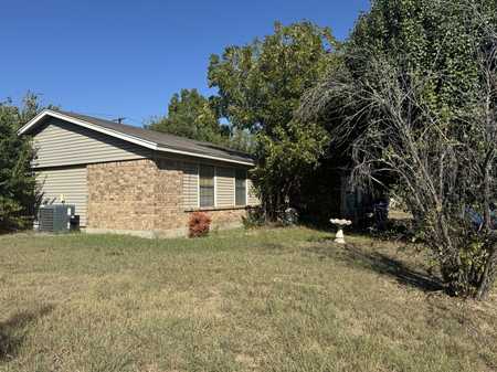 $229,000 - 4Br/1Ba -  for Sale in Forest Ridge Estates, Burleson