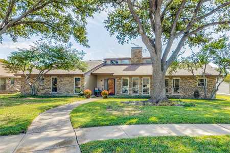 $470,000 - 4Br/4Ba -  for Sale in College Park North, Richardson