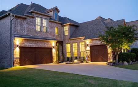 $999,000 - 4Br/4Ba -  for Sale in Stonebrook Crossing, Frisco