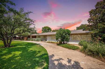 $2,479,000 - 5Br/4Ba -  for Sale in Westcliff Add, Fort Worth