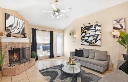 $310,000 - 3Br/2Ba -  for Sale in Mariner Pointe South, Little Elm