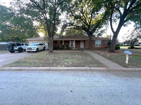 $250,000 - 3Br/2Ba -  for Sale in Richland Acres, Abilene