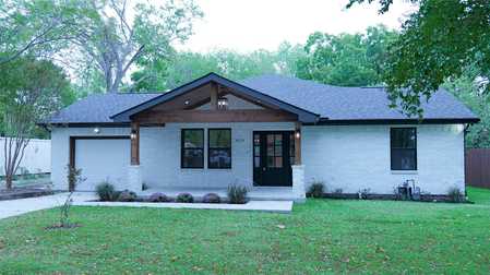 $439,000 - 4Br/2Ba -  for Sale in Red Bud Park, Duncanville