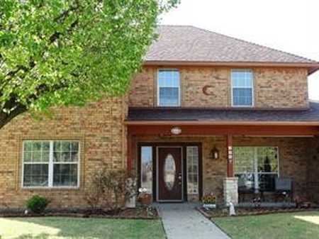 $500,000 - 4Br/3Ba -  for Sale in Fox Hollow Estates East, Red Oak