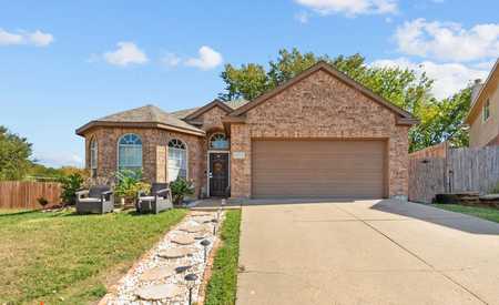 $355,000 - 3Br/4Ba -  for Sale in Fox Hollow, Dallas