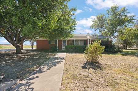 $140,000 - 3Br/2Ba -  for Sale in Mcferrin, Itasca