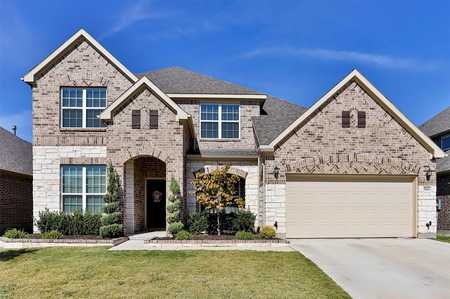 $600,000 - 5Br/4Ba -  for Sale in Willow Ridge Estates, Fort Worth