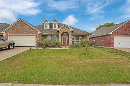 $409,000 - 4Br/2Ba -  for Sale in Amesbury Estates, Grand Prairie