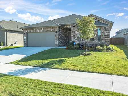 $400,000 - 4Br/2Ba -  for Sale in Trails Of Elizabeth Creek, Fort Worth