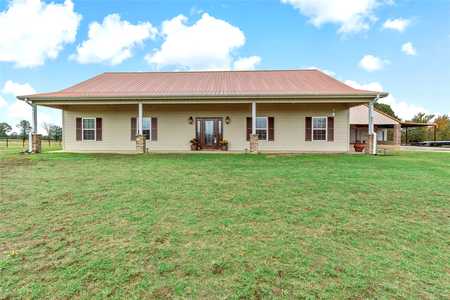 $790,000 - 4Br/4Ba -  for Sale in None, Powderly