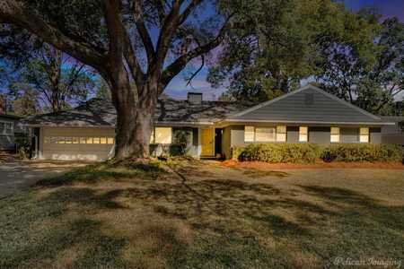 $297,500 - 4Br/3Ba -  for Sale in Monrovia Place Sub, Shreveport