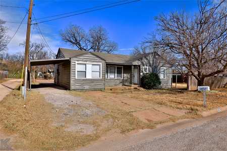 $165,000 - 3Br/2Ba -  for Sale in Anderson Add, Abilene