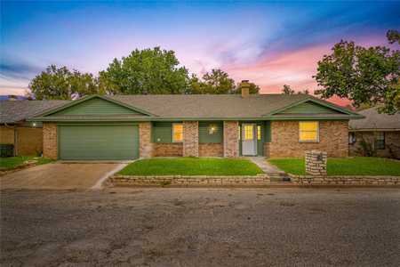 $329,990 - 3Br/2Ba -  for Sale in Barmac, Weatherford