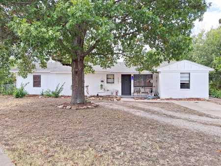 $289,900 - 4Br/2Ba -  for Sale in Jinkens Heights Add, Fort Worth