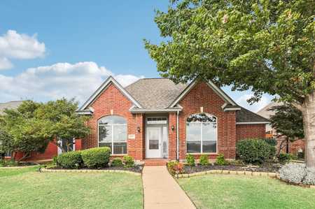 $399,000 - 3Br/2Ba -  for Sale in Estates & Villas At Fossil Crk, Fort Worth