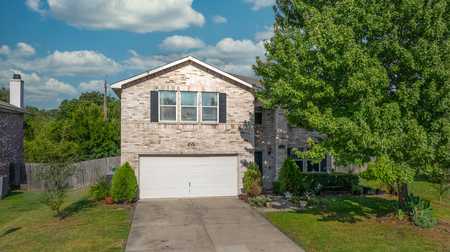 $384,900 - 5Br/3Ba -  for Sale in Springfield, Cedar Hill