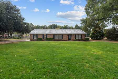 $249,900 - 4Br/2Ba -  for Sale in Shadow Ridge Estate, Bossier City